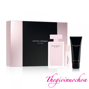 Gift Narciso Rodriguez for her 3pc
